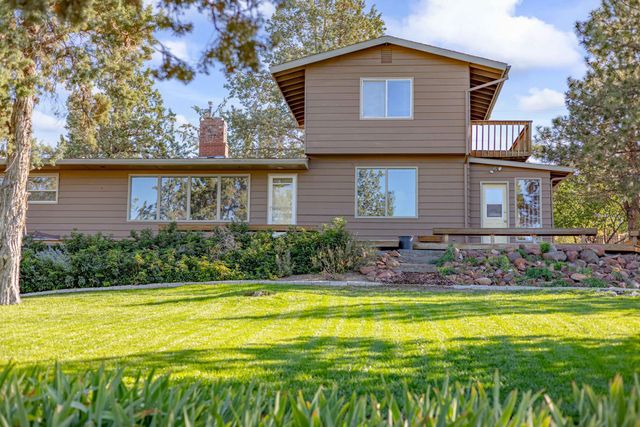 402 Claremont Drive, Madras, OR 97741