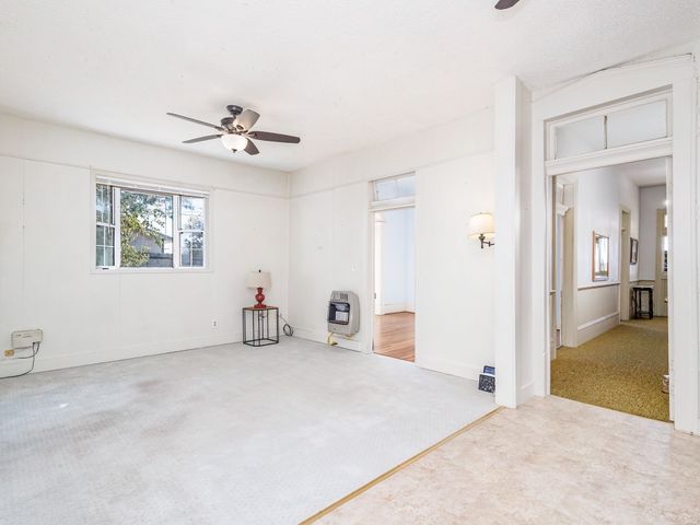 702 Avenue B, Santa Anna, TX 76878