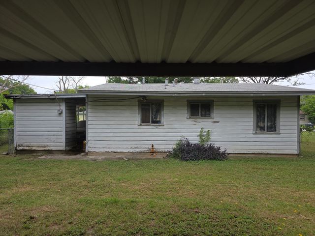 2908 Langston Street, Fort Worth, TX 76105