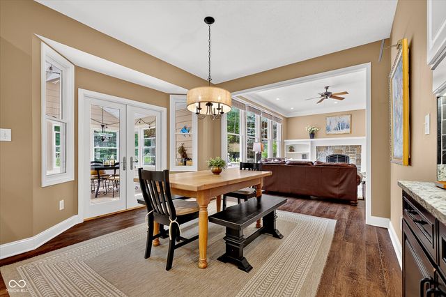 5785 Gyrfalcon Place, Carmel, IN 46033