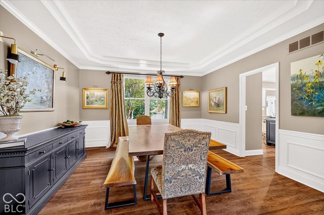 5785 Gyrfalcon Place, Carmel, IN 46033