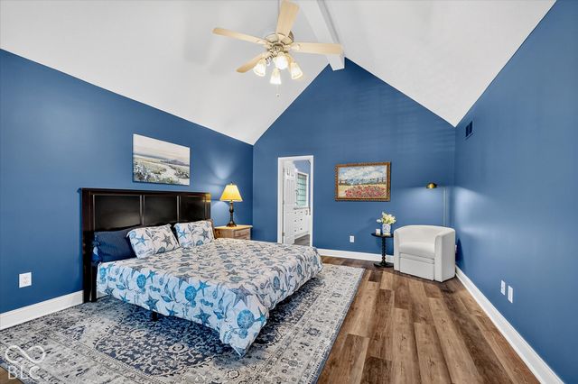 5785 Gyrfalcon Place, Carmel, IN 46033