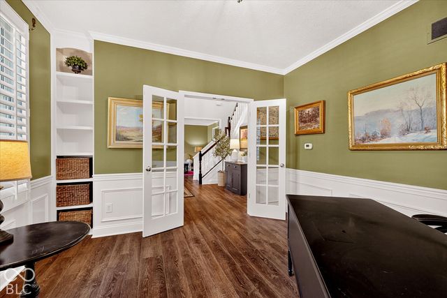5785 Gyrfalcon Place, Carmel, IN 46033