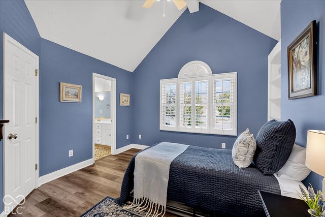 5785 Gyrfalcon Place, Carmel, IN 46033