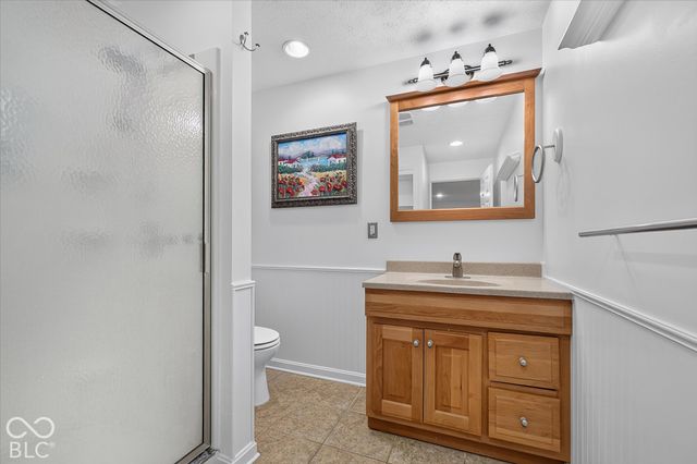 5785 Gyrfalcon Place, Carmel, IN 46033