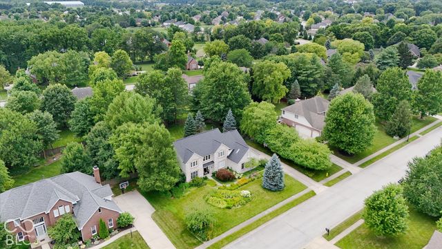 5785 Gyrfalcon Place, Carmel, IN 46033