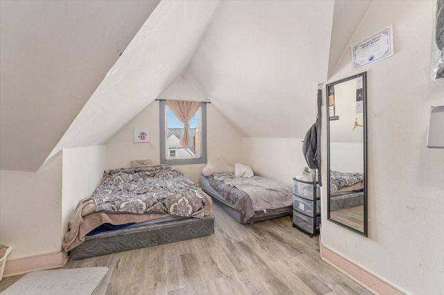 3036 15th Avenue S, Minneapolis, MN 55407