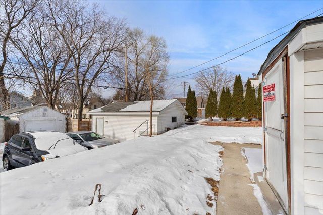 3036 15th Avenue S, Minneapolis, MN 55407