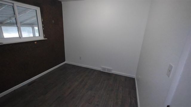 8601 Cedar Court, Ypsilanti, MI 48198