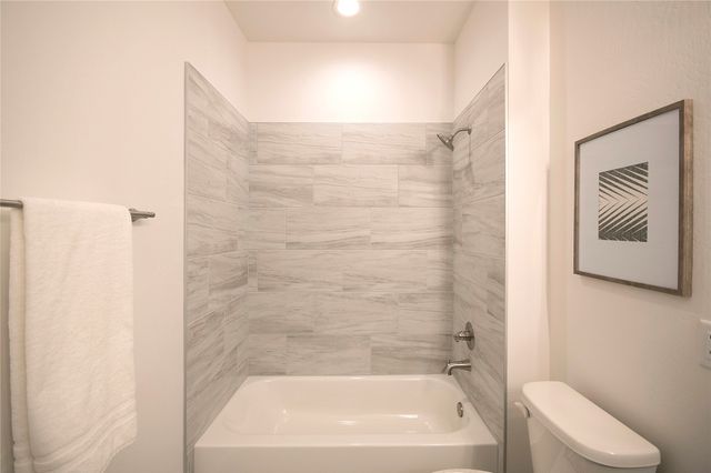 62 Cadena Loop, Los Alamos, NM 87547