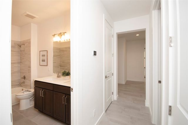 62 Cadena Loop, Los Alamos, NM 87547