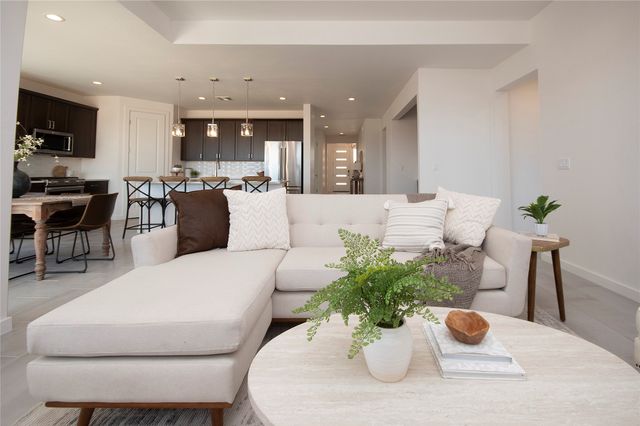 62 Cadena Loop, Los Alamos, NM 87547