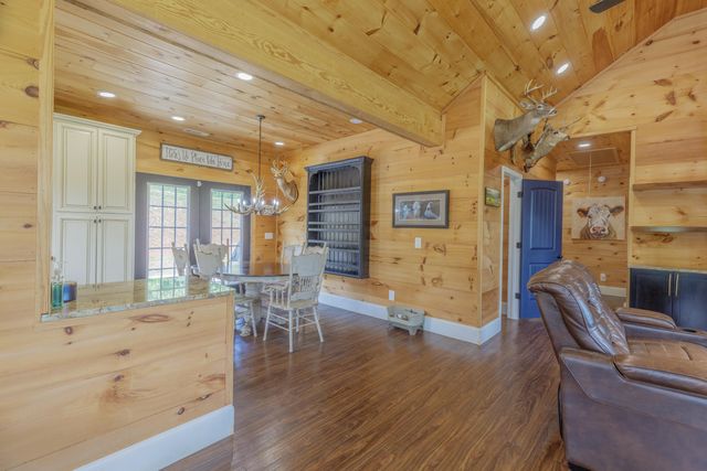 1868 E Emerson Road, Cohutta, GA 30710