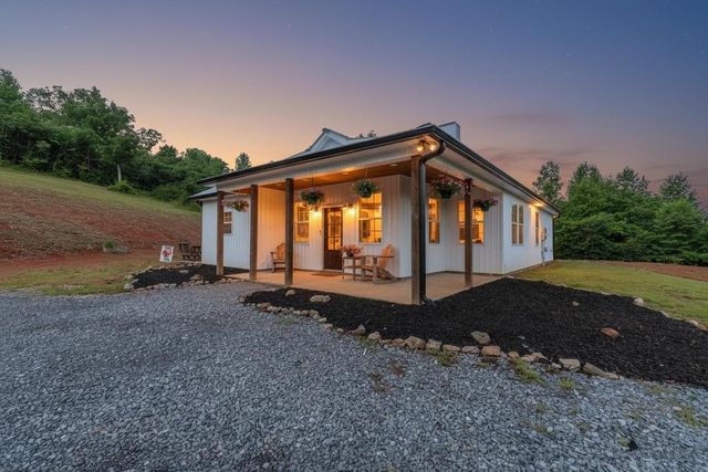 1868 E Emerson Road, Cohutta, GA 30710