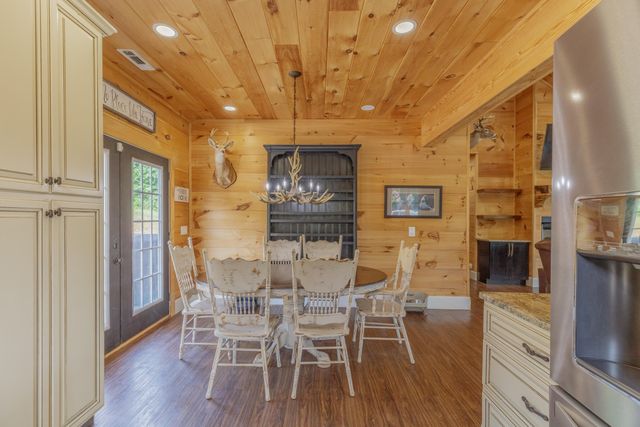 1868 E Emerson Road, Cohutta, GA 30710