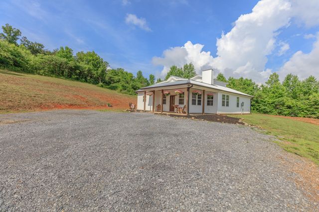 1868 E Emerson Road, Cohutta, GA 30710