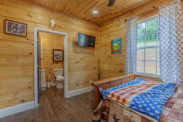 1868 E Emerson Road, Cohutta, GA 30710