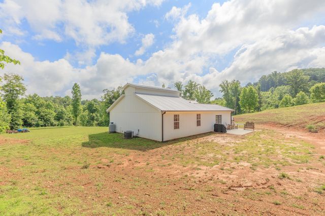 1868 E Emerson Road, Cohutta, GA 30710