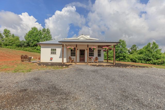 1868 E Emerson Road, Cohutta, GA 30710