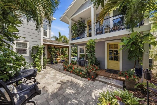 2450 BURLINGTON AVENUE N, St Petersburg, FL 33713