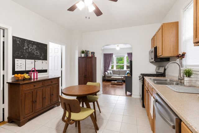 3112 S May Street, Chicago, IL 60608