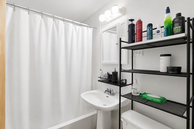 3112 S May Street, Chicago, IL 60608