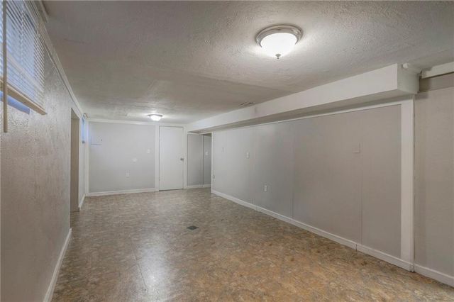 7212 Oxford Avenue, Raytown, MO 64133