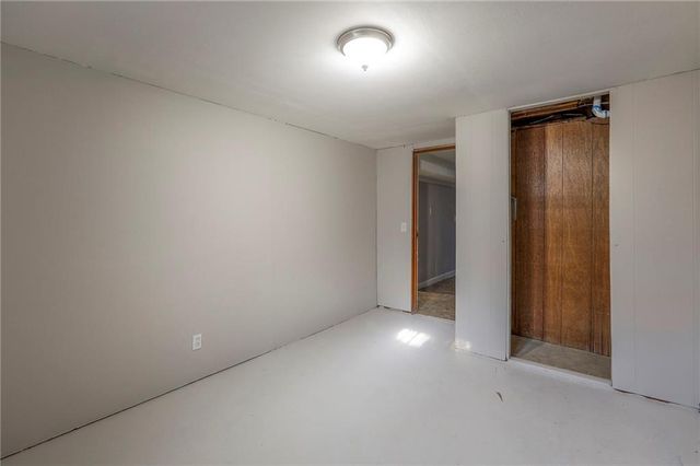 7212 Oxford Avenue, Raytown, MO 64133