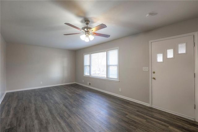 7212 Oxford Avenue, Raytown, MO 64133