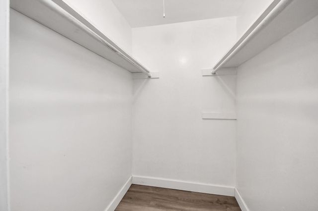 5606 Elmlawn Drive, Houston, TX 77033