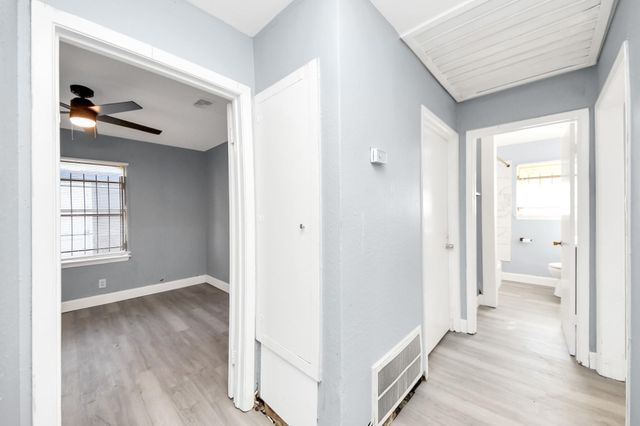 5606 Elmlawn Drive, Houston, TX 77033