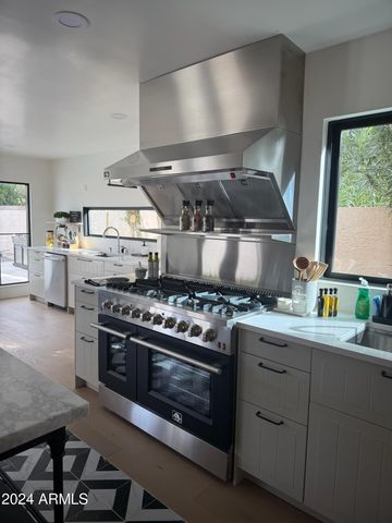 7330 E LAS PALMARITAS Drive, Scottsdale, AZ 85258