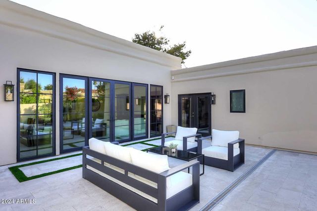 7330 E LAS PALMARITAS Drive, Scottsdale, AZ 85258