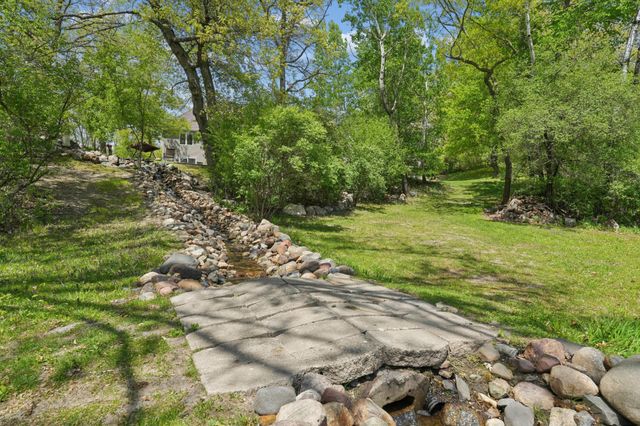 18751 Knollwood Circle, Lakeville, MN 55044