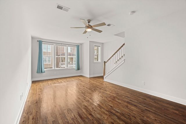 207 Porter Village Cir, Nashville, TN 37206