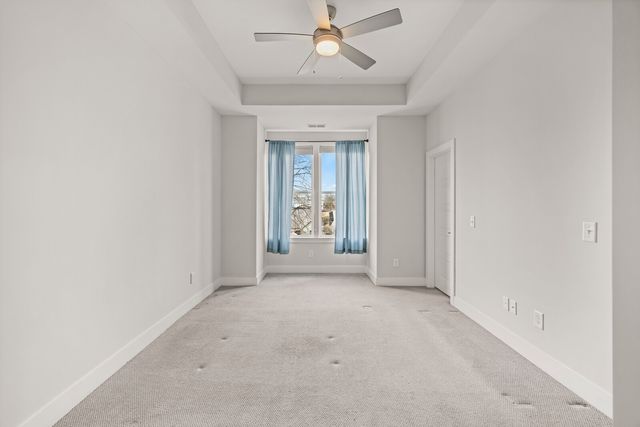 207 Porter Village Cir, Nashville, TN 37206