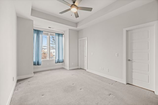 207 Porter Village Cir, Nashville, TN 37206