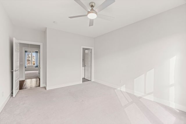 207 Porter Village Cir, Nashville, TN 37206