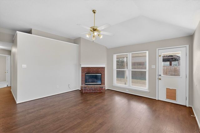 1025 Caleb Street, Burleson, TX 76028