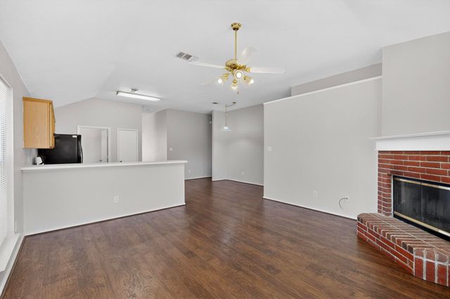 1025 Caleb Street, Burleson, TX 76028