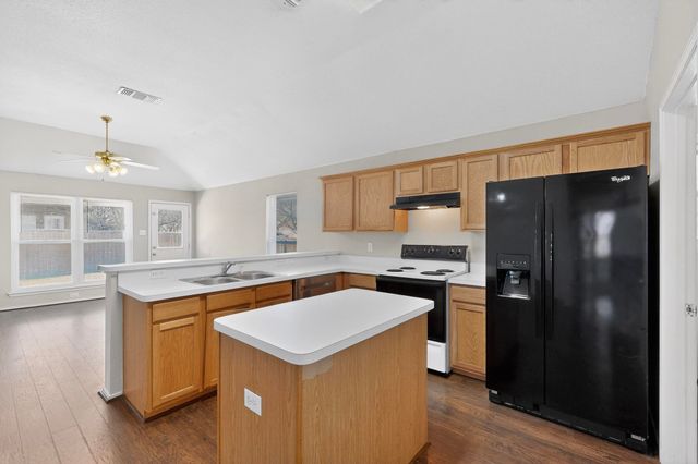 1025 Caleb Street, Burleson, TX 76028