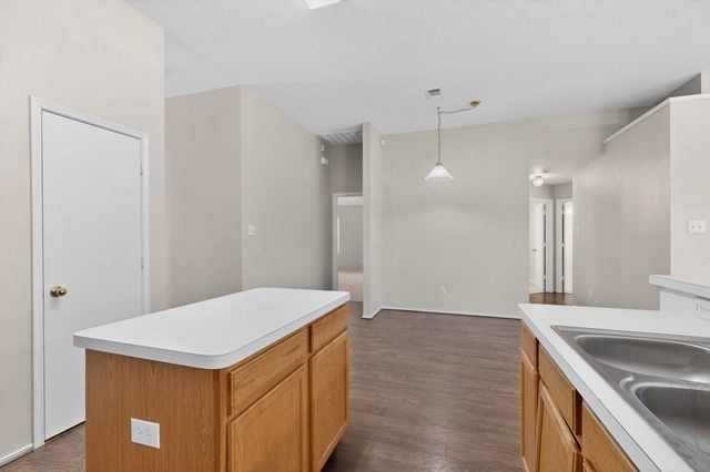 1025 Caleb Street, Burleson, TX 76028