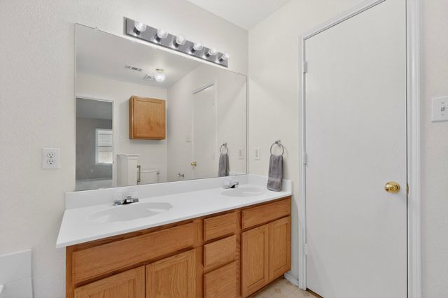 1025 Caleb Street, Burleson, TX 76028