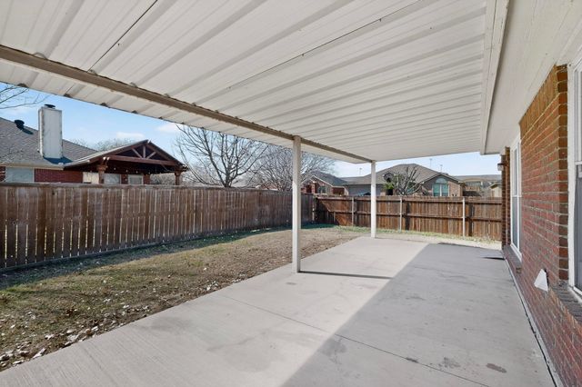 1025 Caleb Street, Burleson, TX 76028