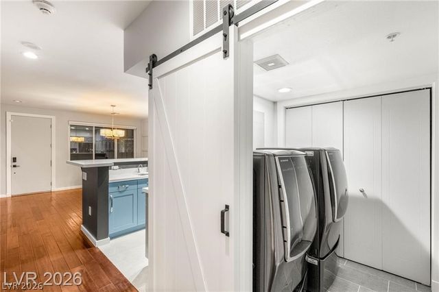 4545 Dean Martin Drive 101, Las Vegas, NV 89103