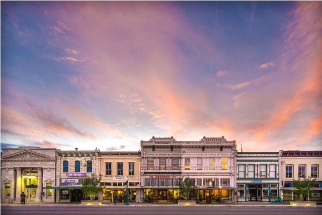 120 Fox RUN, Georgetown, TX 78628