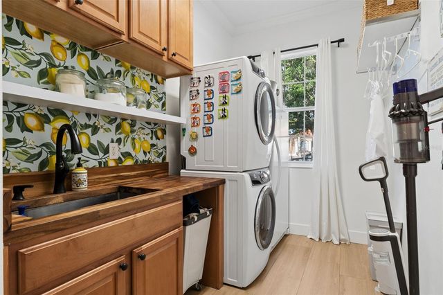 5825 OXFORD MOOR BOULEVARD, Windermere, FL 34786