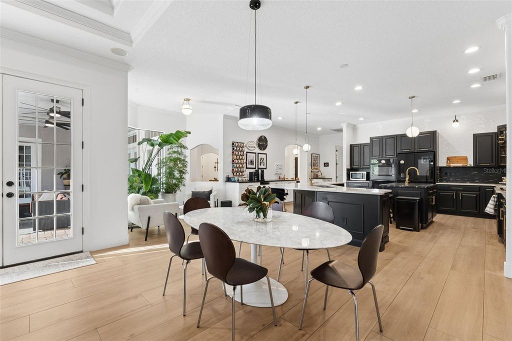 Image 8 of property listing at 5825 OXFORD MOOR BOULEVARD, Windermere, FL 34786