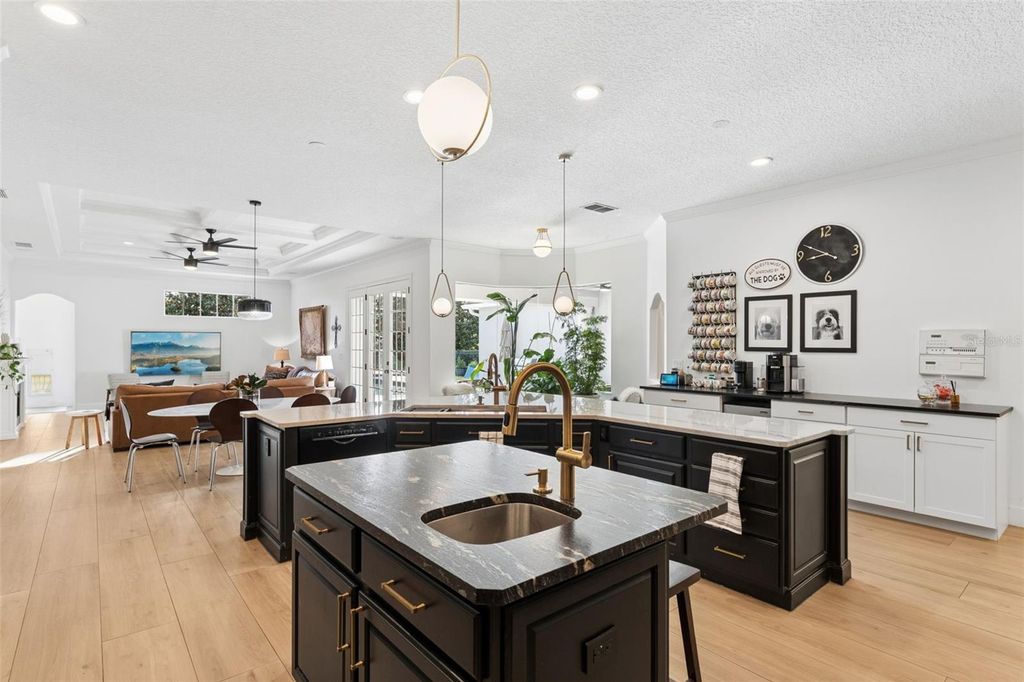 Image 10 of property listing at 5825 OXFORD MOOR BOULEVARD, Windermere, FL 34786