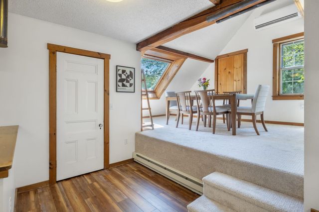 30 Riverside Drive, Ashland, NH 03217
